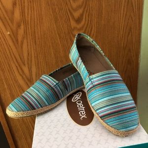 Aetrex espadrille
